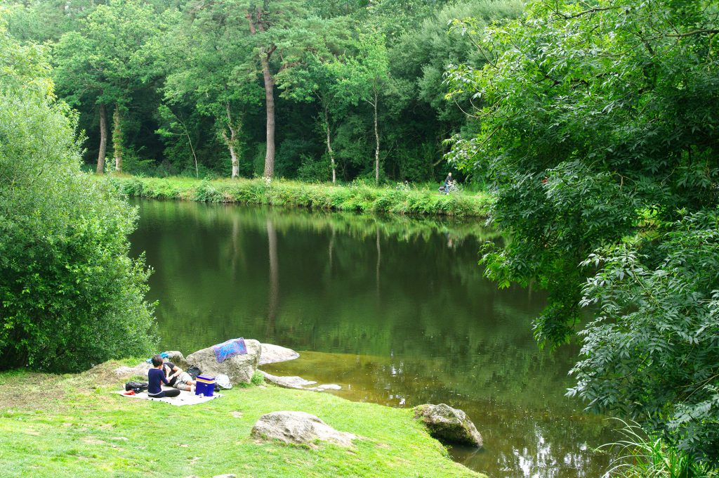 Sieste au bord du Blavet